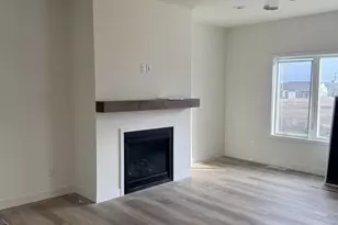 5613 Glorious Dr, Madison, WI 53718 - Photo 7