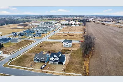 5613 Glorious Drive, Madison, WI 53718 - Photo 9