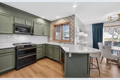 318 Redruth Drive, Ridgeville, WI 53533 - Photo 9