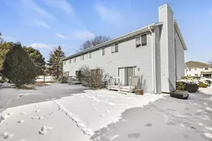 4801 Kim Ln, Madison, WI 53704 - Photo 3