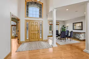 1252 Dartmouth Dr, Waunakee, WI 53597 - Photo 3