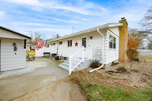 926 Hillcrest Dr, Fort Atkinson, WI 53538 - Photo 27