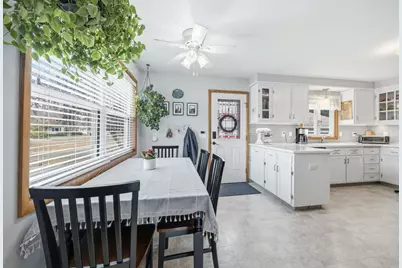 926 Hillcrest Drive, Fort Atkinson, WI 53538 - Photo 9