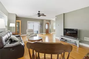 135 S Brittingham Pl, Madison, WI 53715 - Photo 11