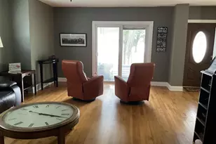 135 S Brittingham Pl, Madison, WI 53715 - Photo 5