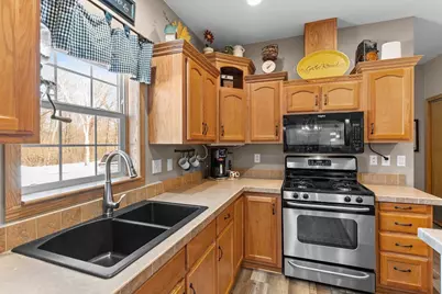 W15501 US Highway 10, Fairchild, WI 54741 - Photo 9