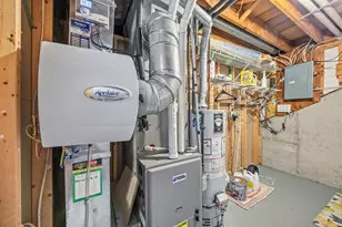 425 N Wright Rd, Janesville, WI 53546 - Photo 37