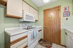 425 N Wright Rd, Janesville, WI 53546 - Photo 19