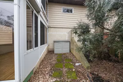 425 N Wright Road, Janesville, WI 53546 - Photo 43