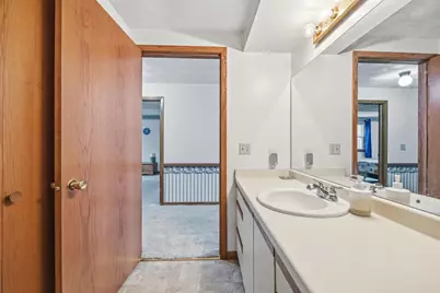 425 N Wright Road, Janesville, WI 53546 - Photo 25