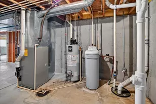 1233 Jasmine Dr, Madison, WI 53719 - Photo 69