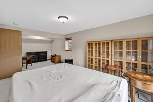 7917 Oak View Dr, Madison, WI 53719 - Photo 31