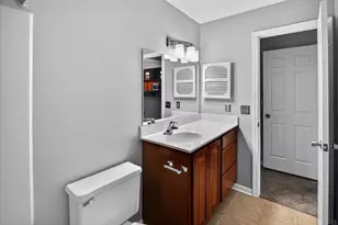 7102 Flagship Dr, Madison, WI 53719 - Photo 29