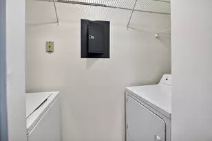 7102 Flagship Dr, Madison, WI 53719 - Photo 15