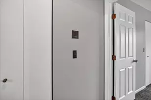 7102 Flagship Dr, Madison, WI 53719 - Photo 41