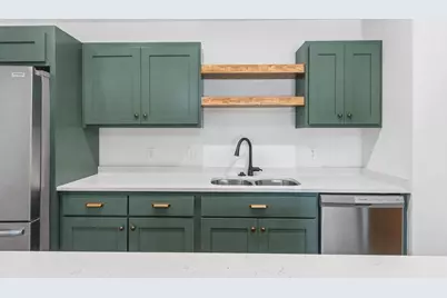 322 Roosevelt Street, Baraboo, WI 53913 - Photo 5