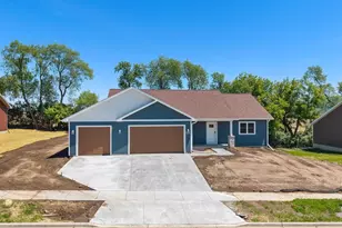322 Roosevelt St, Baraboo, WI 53913 - Photo 27