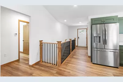 322 Roosevelt Street, Baraboo, WI 53913 - Photo 11