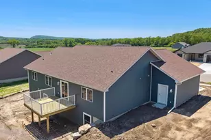 322 Roosevelt St, Baraboo, WI 53913 - Photo 31