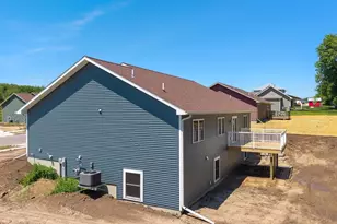 322 Roosevelt St, Baraboo, WI 53913 - Photo 29
