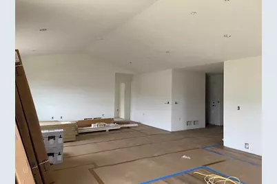 411 Roosevelt Street, Baraboo, WI 53913 - Photo 3