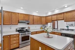 9714 Hwy 19, Mazomanie, WI 53560 - Photo 11