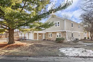 7823 E Oakbridge Way, Madison, WI 53717 - Photo 1