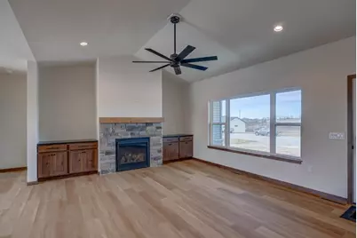 103 Graelyn Circle, Barneveld, WI 53507 - Photo 3