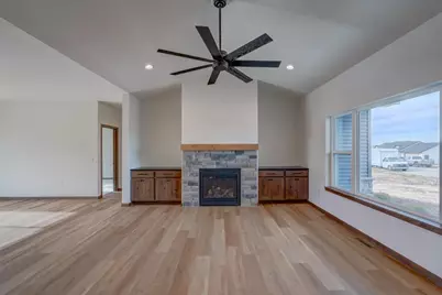 103 Graelyn Circle, Barneveld, WI 53507 - Photo 3