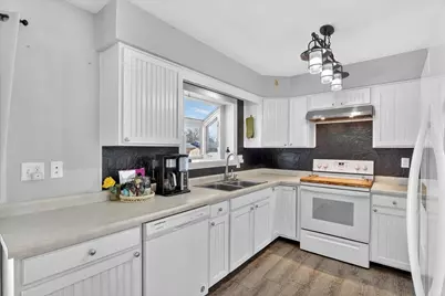 198 Juniper Avenue, Brodhead, WI 53520 - Photo 11