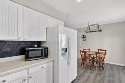 198 Juniper Avenue, Brodhead, WI 53520 - Photo 15