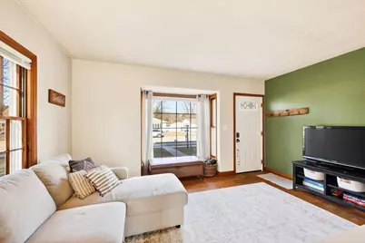 421 N Bristol Street, Sun Prairie, WI 53590 - Photo 5