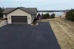 W5588 S Stone Gate Dr, New Lisbon, WI 53950 - Photo 33