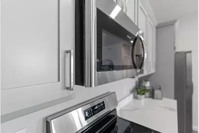 2866 Wild Goose Way, Stoughton, WI 53589 - Photo 9