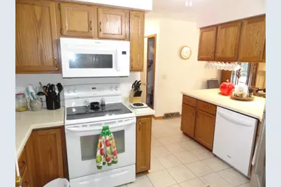 4025 Mackinac Dr, Janesville, WI 53546 - Photo 21