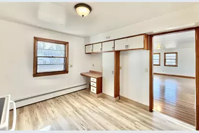 1546 Summit Avenue, Beloit, WI 53511 - Photo 9