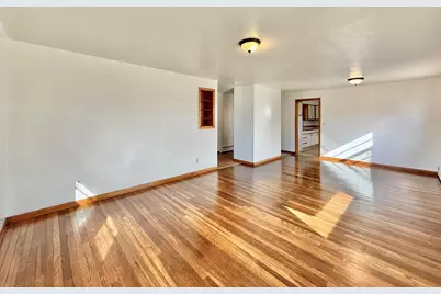 1546 Summit Avenue, Beloit, WI 53511 - Photo 5