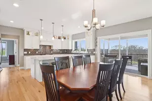 6211 Amethyst Dr, Waunakee, WI 53597 - Photo 13