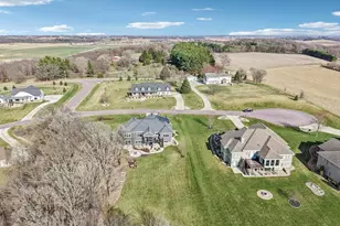 6211 Amethyst Dr, Waunakee, WI 53597 - Photo 55