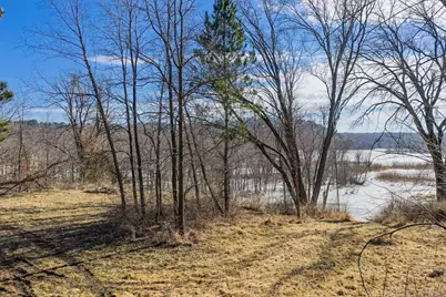 L10 Gold Bluff Court, Portage, WI 53901 - Photo 17