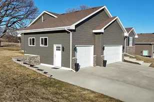 4991 Glacier View Dr, Milton, WI 53563 - Photo 3
