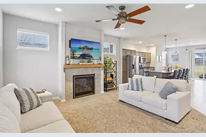 117 Crooked Tree Circle, DeForest, WI 53532 - Photo 7