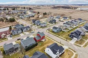 117 Crooked Tree Circle, DeForest, WI 53532 - Photo 47