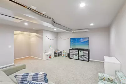 117 Crooked Tree Circle, DeForest, WI 53532 - Photo 33