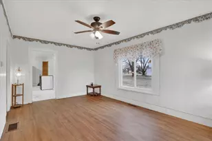 1504 W 7th Ave, Brodhead, WI 53520 - Photo 5