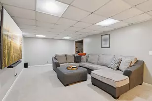 222 Thistledown Ln, Walworth, WI 53184 - Photo 33