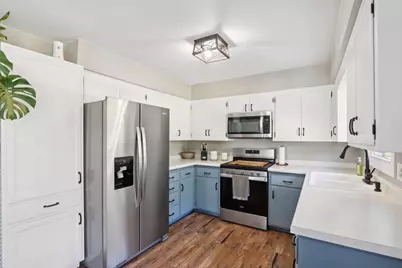 222 Thistledown Lane, Walworth, WI 53184 - Photo 11