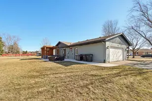 222 Thistledown Ln, Walworth, WI 53184 - Photo 53