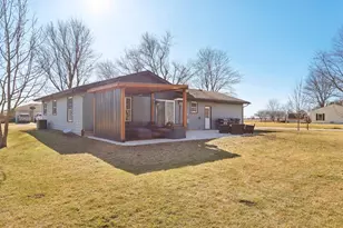 222 Thistledown Ln, Walworth, WI 53184 - Photo 51