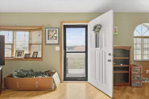 2505 Center Ave, Janesville, WI 53546 - Photo 7